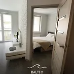 Baltic Kolobrzeg, 800m Sea, Baltycka Apartamento Kołobrzeg