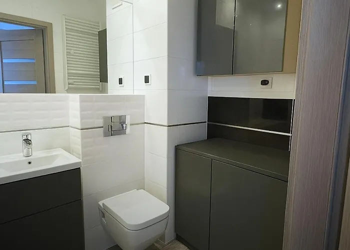 Baltic Kolobrzeg, 800m Sea, Baltycka *