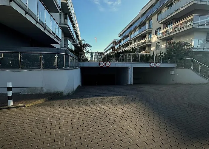 Baltic Kolobrzeg, 800m Sea, Baltycka *